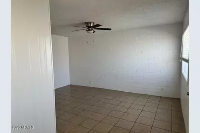 2525 N 52nd Street #Apt 5, Phoenix, AZ 85008 - Photo 3