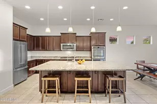 13692 N 147th Dr, Surprise, AZ 85379 - Photo 9