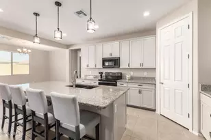 7732 W Agora Ln, Phoenix, AZ 85043 - Photo 3