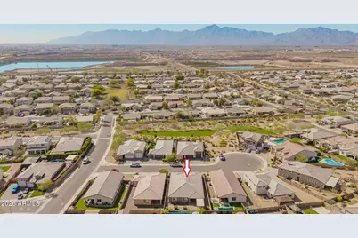 7732 W Agora Lane, Phoenix, AZ 85043 - Photo 1