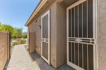 7732 W Agora Lane, Phoenix, AZ 85043 - Photo 9