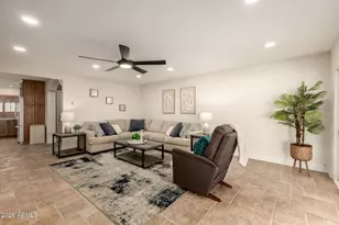 4748 N 75th Pl, Scottsdale, AZ 85251 - Photo 9