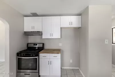 5838 W Gardenia Avenue, Glendale, AZ 85301 - Photo 13