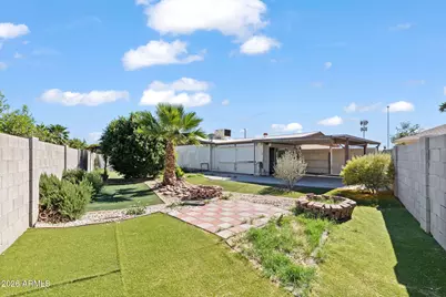 2762 W Jacinto Circle, Mesa, AZ 85202 - Photo 21