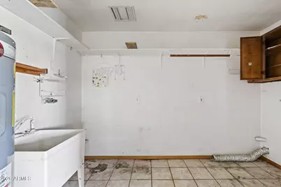 2762 W Jacinto Circle, Mesa, AZ 85202 - Photo 17