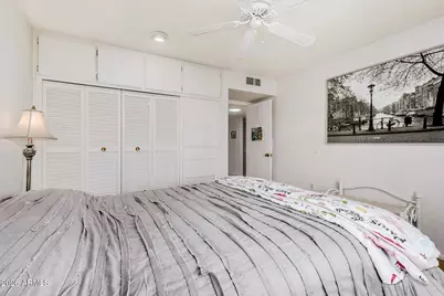 9613 W Raintree Drive, Sun City, AZ 85351 - Photo 17