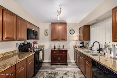 11154 W Emerald Drive, Sun City, AZ 85351 - Photo 11