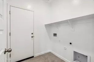 17580 N Salerno Dr, Maricopa, AZ 85138 - Photo 9