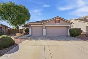 3271 E Santa Fe Ln, Gilbert, AZ 85297 - Photo 3