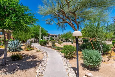 19700 N 76th Street #2042, Scottsdale, AZ 85255 - Photo 11