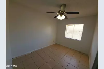 1817 N 46th Drive, Phoenix, AZ 85035 - Photo 7