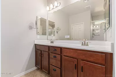 35060 N Laredo Drive, San Tan Valley, AZ 85144 - Photo 17
