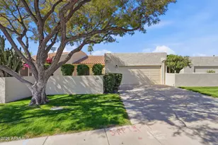 5134 N 78th Pl, Scottsdale, AZ 85250 - Photo 1