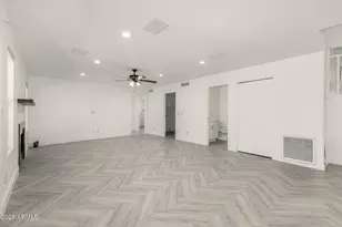 16236 N 51st St, Scottsdale, AZ 85254 - Photo 11