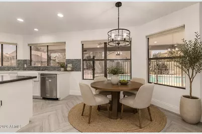 16236 N 51st Street, Scottsdale, AZ 85254 - Photo 9