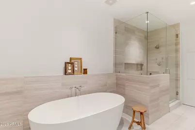 5000 N Camelback Ridge Drive #108, Scottsdale, AZ 85251 - Photo 23