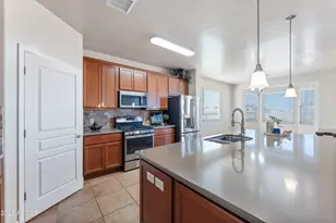 6592 E Saddlehorn Circle, Hereford, AZ 85615 - Photo 13