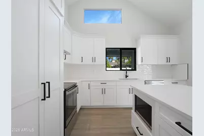 1960 E Krista Way, Tempe, AZ 85284 - Photo 11