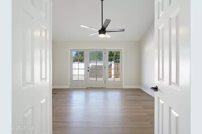 1960 E Krista Way, Tempe, AZ 85284 - Photo 17