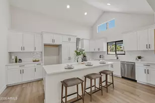 1960 E Krista Way, Tempe, AZ 85284 - Photo 9