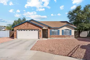 535 N Bailey Cir, Mesa, AZ 85207 - Photo 9