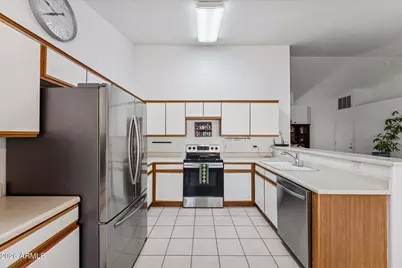 535 N Bailey Circle, Mesa, AZ 85207 - Photo 11