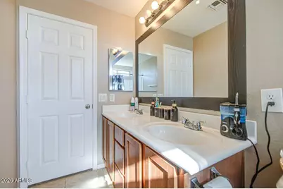 43269 W Blazen Trail, Maricopa, AZ 85138 - Photo 23