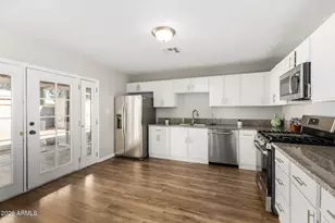 3402 W Krall St, Phoenix, AZ 85017 - Photo 13