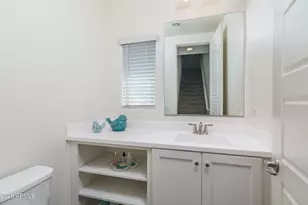 1963 W Desert Hollow Dr, Phoenix, AZ 85085 - Photo 33