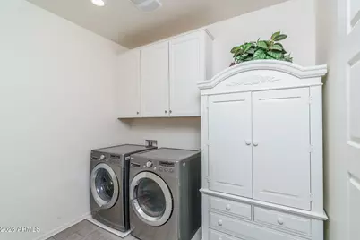 1963 W Desert Hollow Drive, Phoenix, AZ 85085 - Photo 31