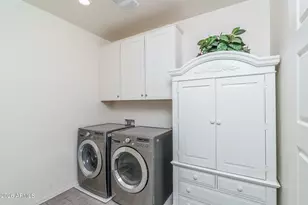 1963 W Desert Hollow Dr, Phoenix, AZ 85085 - Photo 31