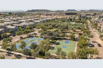 1963 W Desert Hollow Drive, Phoenix, AZ 85085 - Photo 41