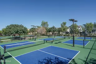 1963 W Desert Hollow Dr, Phoenix, AZ 85085 - Photo 43