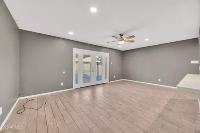 5754 N 47th Avenue, Glendale, AZ 85301 - Photo 11