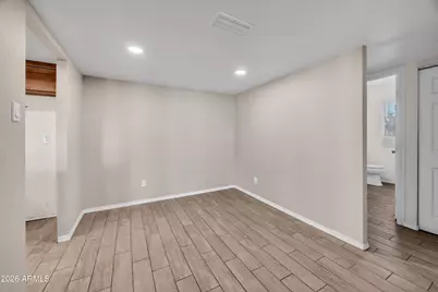 5754 N 47th Avenue, Glendale, AZ 85301 - Photo 9