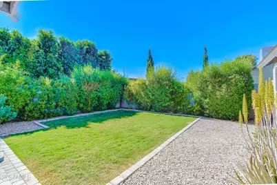 3637 W Kesler Lane, Chandler, AZ 85226 - Photo 37