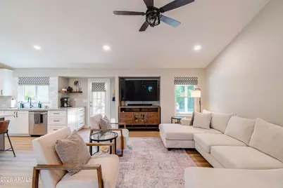 3637 W Kesler Lane, Chandler, AZ 85226 - Photo 17