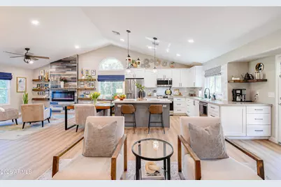 3637 W Kesler Lane, Chandler, AZ 85226 - Photo 3