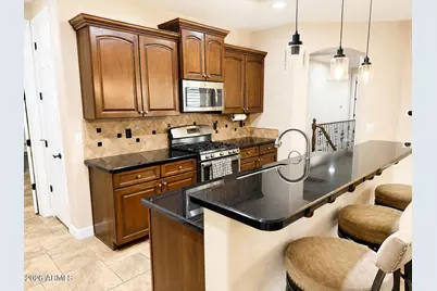 16146 W Devonshire Avenue, Goodyear, AZ 85395 - Photo 5
