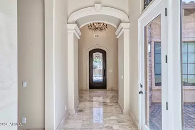 8925 E Rosedale Circle, Mesa, AZ 85207 - Photo 5