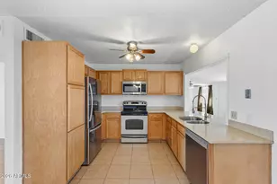 4955 W Golden Ln, Glendale, AZ 85302 - Photo 23