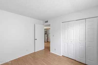 4955 W Golden Lane, Glendale, AZ 85302 - Photo 19