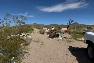 8277 W Escondido Ave, White Hills, AZ 86445 - Photo 1