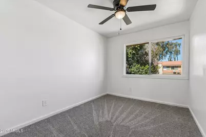 4806 W Rose Lane, Glendale, AZ 85301 - Photo 17