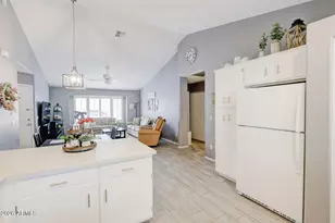 860 N McQueen Rd, Chandler, AZ 85225 - Photo 7