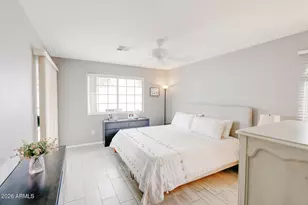 860 N McQueen Rd, Chandler, AZ 85225 - Photo 9