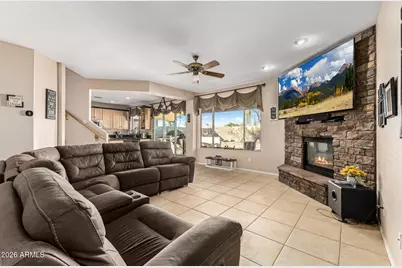 8004 W Donald Drive, Peoria, AZ 85383 - Photo 5