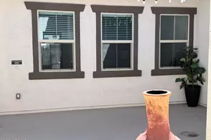 17417 W Surrey Dr, Surprise, AZ 85388 - Photo 3