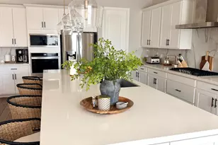 17417 W Surrey Dr, Surprise, AZ 85388 - Photo 11