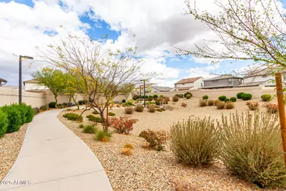 8740 W San Miguel Avenue, Glendale, AZ 85305 - Photo 33